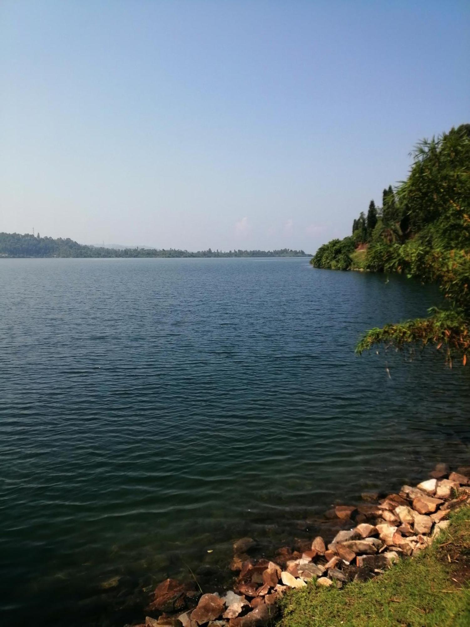 Inn On The Lake Kibuye Buitenkant foto
